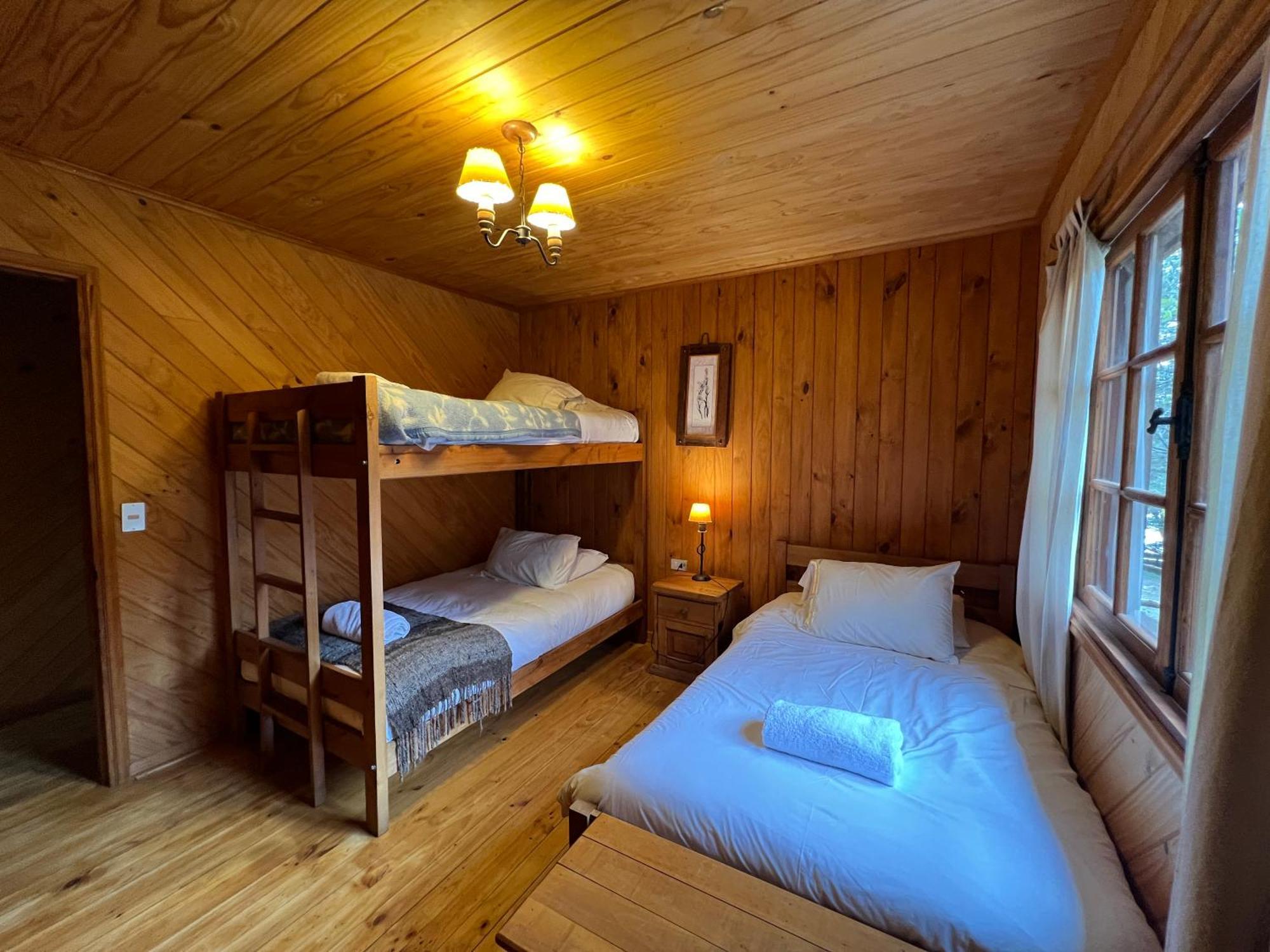 Puerto Bertrand Green Baker Lodge מראה חיצוני תמונה