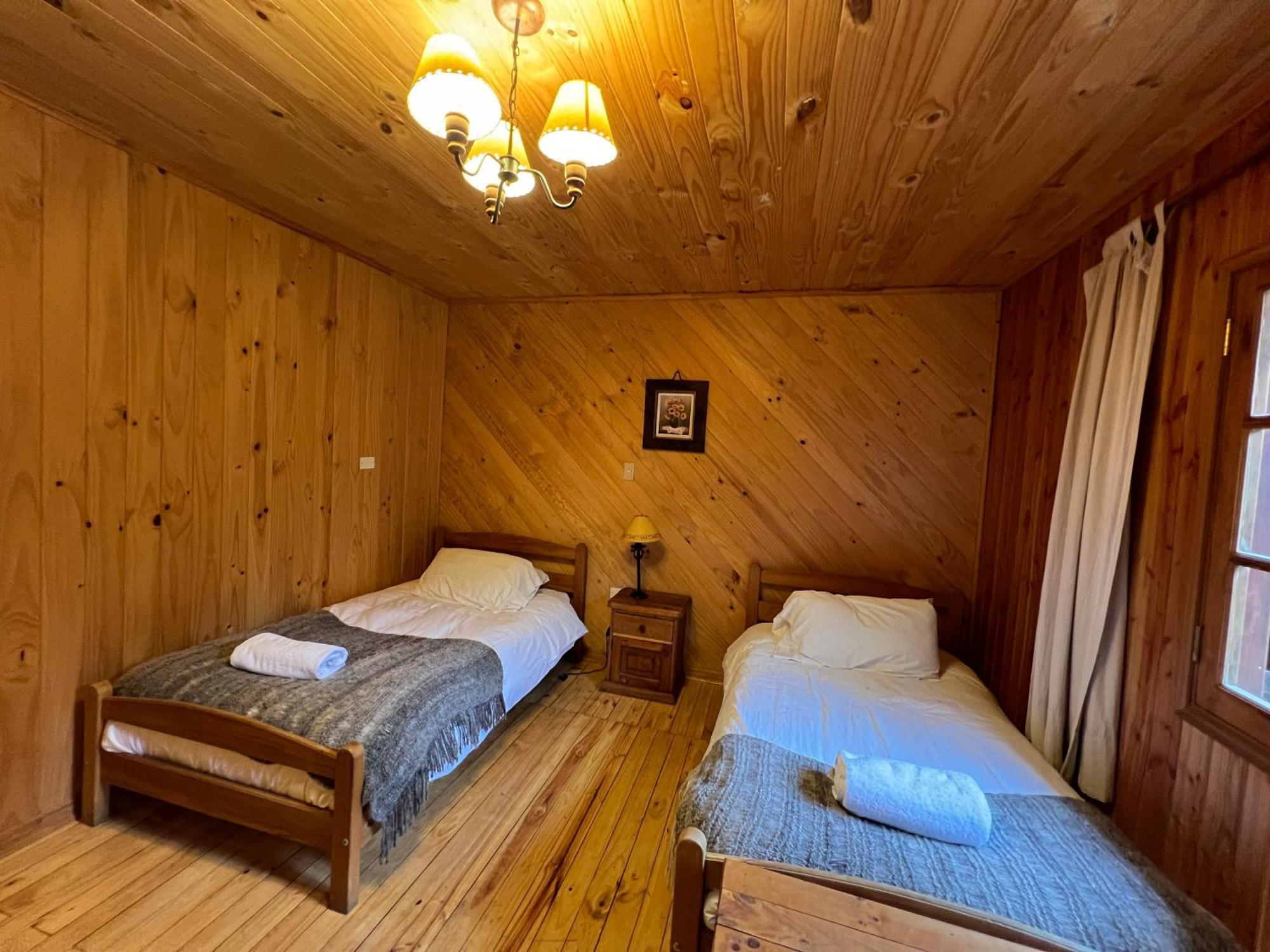 Puerto Bertrand Green Baker Lodge מראה חיצוני תמונה
