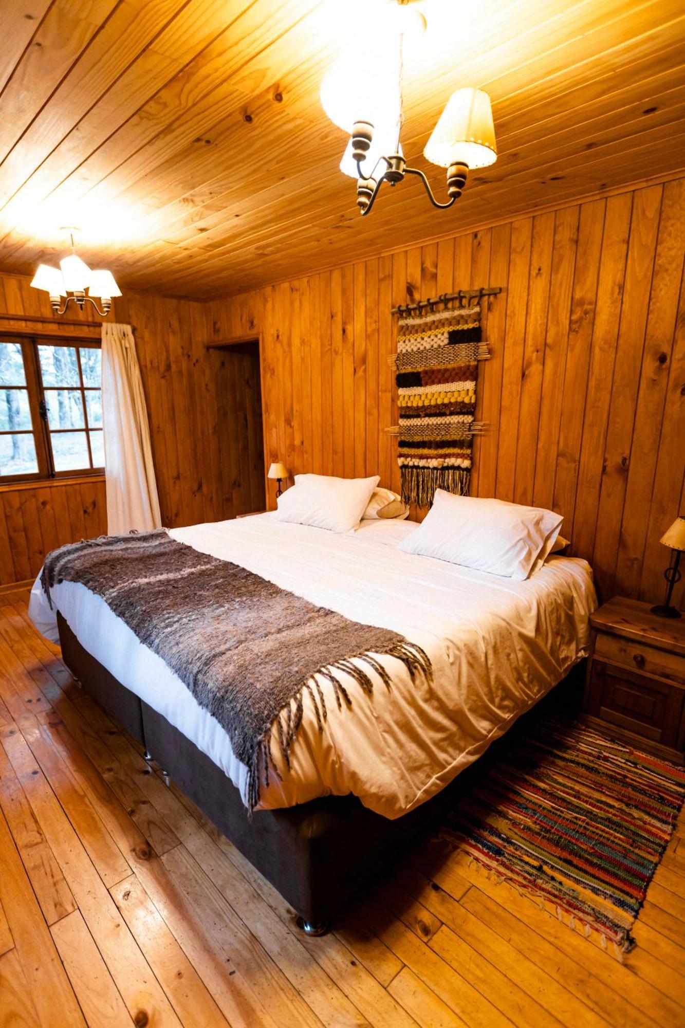 Puerto Bertrand Green Baker Lodge מראה חיצוני תמונה