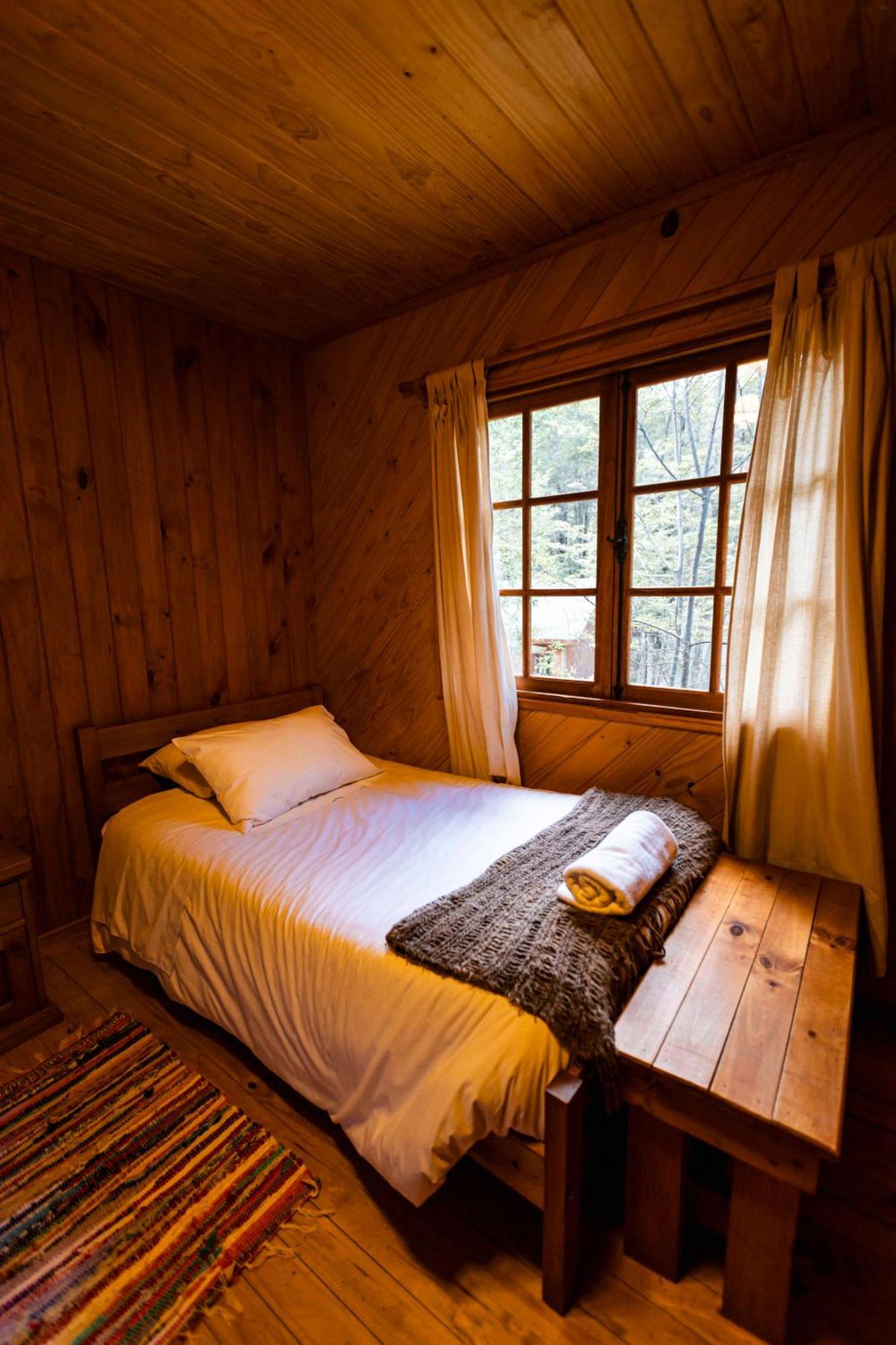 Puerto Bertrand Green Baker Lodge מראה חיצוני תמונה