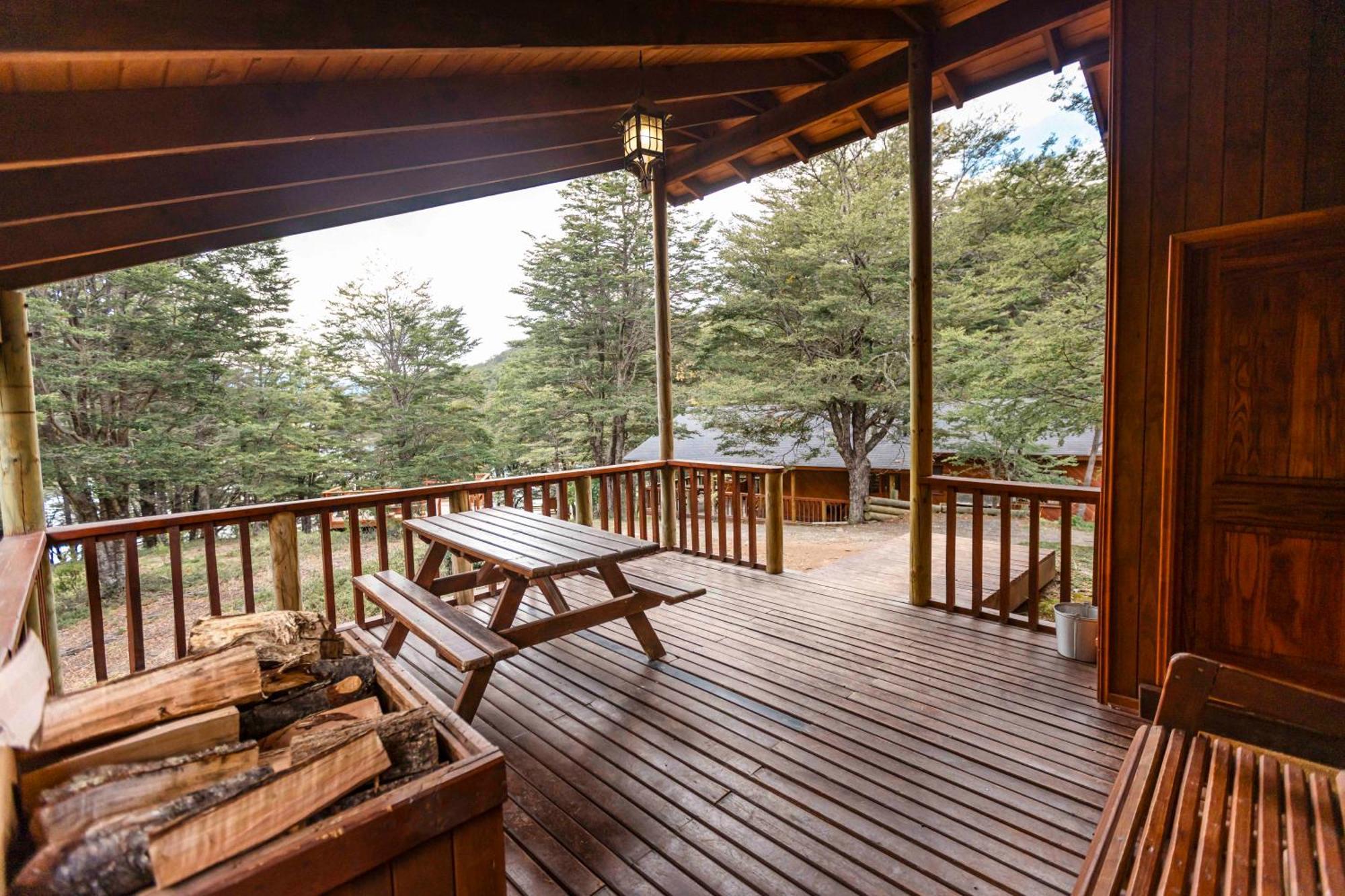 Puerto Bertrand Green Baker Lodge מראה חיצוני תמונה